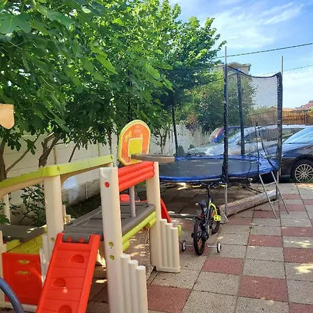 Del Mar 招待所 3*